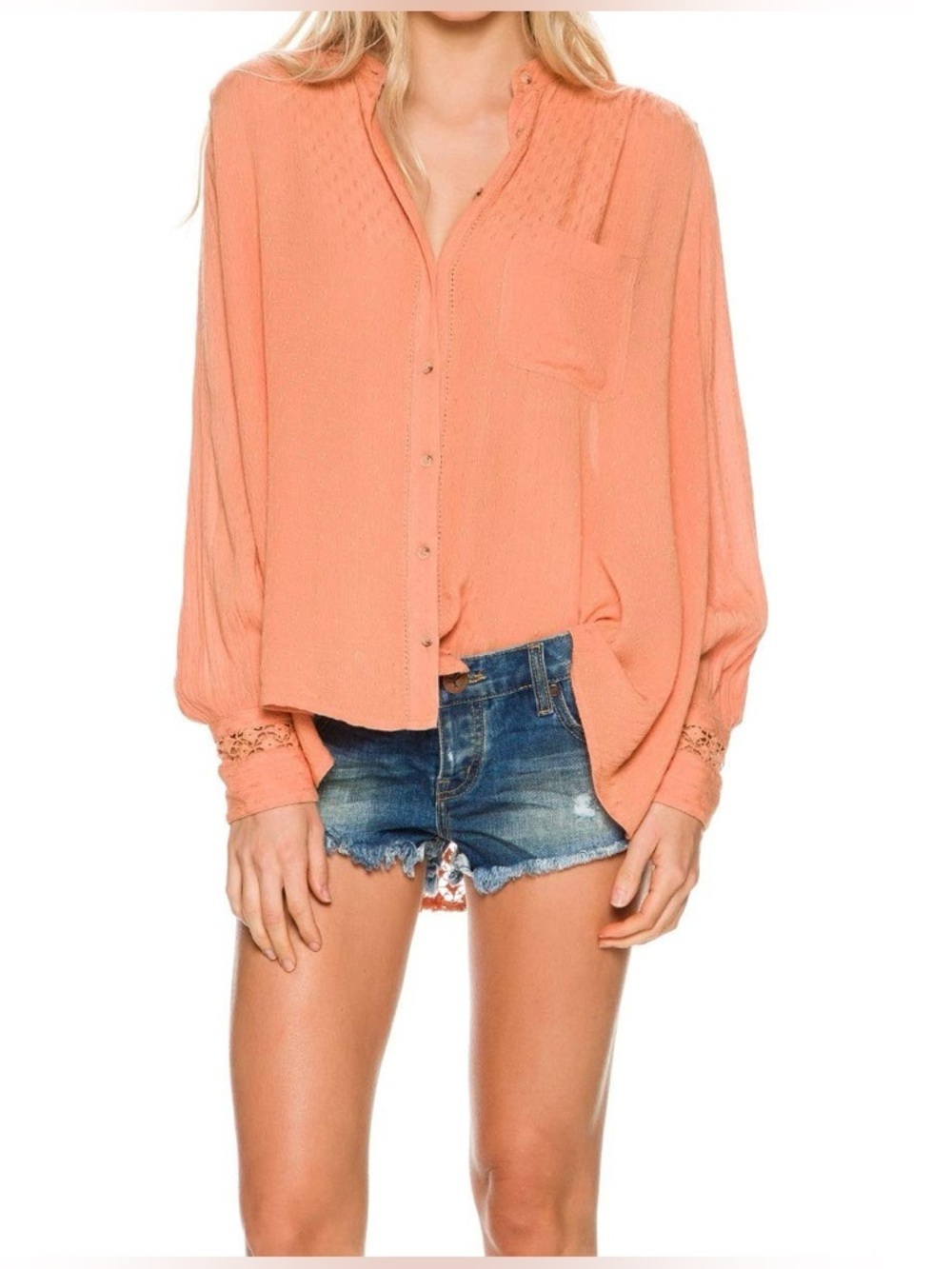 Free People Pree People the best button down in orange crochet , sz : small Pit